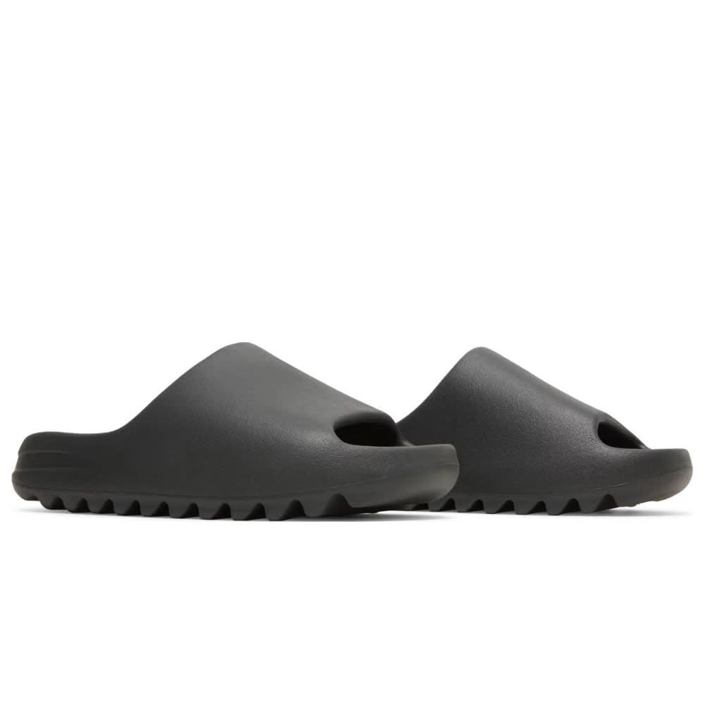 Yeezy Slides 'Onyx' - Copva